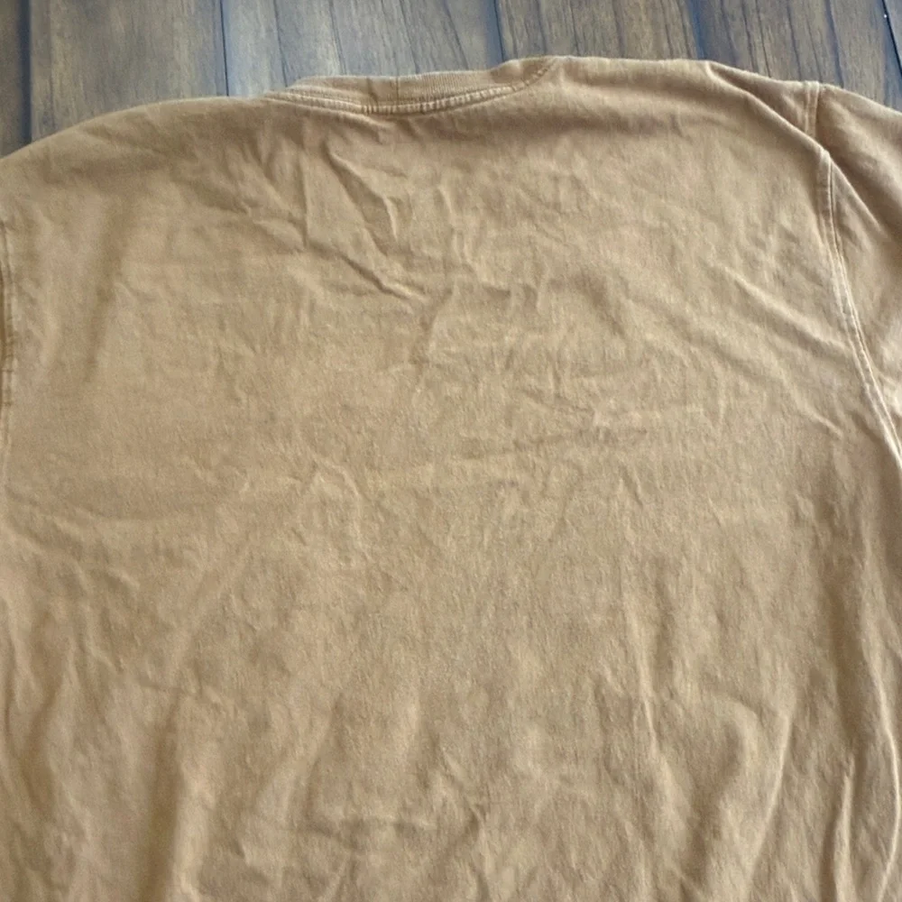 Carhartt medium and Timberland large Brown and Tan Pocket Tees - Picture 9 of 9